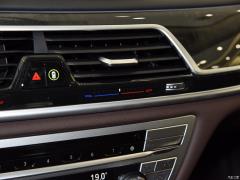 Эксклюзивный роскошный пакет 740Li 2019 facelift 2019 facelift 740Li exclusive luxury package Фото 30 из 82