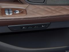 Эксклюзивный роскошный пакет 740Li 2019 facelift 2019 facelift 740Li exclusive luxury package Фото 64 из 82