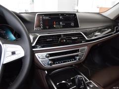 Эксклюзивный роскошный пакет 740Li 2019 facelift 2019 facelift 740Li exclusive luxury package Фото 18 из 82