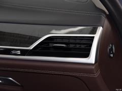 Эксклюзивный роскошный пакет 740Li 2019 facelift 2019 facelift 740Li exclusive luxury package Фото 39 из 82