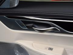 Фейслифтинг 750Li xDrive V8 2019 года в роскошном пакете 2019 facelift 750Li xDrive V8 luxury package Фото 37 из 42