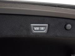Обновленный спортивный костюм M760Li xDrive V12 2019 года 2019 facelifted M760Li xDrive V12 sports suit Фото 251 из 251
