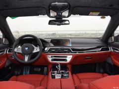 Обновленный спортивный костюм M760Li xDrive V12 2019 года 2019 facelifted M760Li xDrive V12 sports suit Фото 71 из 251