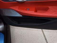 Обновленный спортивный костюм M760Li xDrive V12 2019 года 2019 facelifted M760Li xDrive V12 sports suit Фото 239 из 251