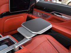 Обновленный спортивный костюм M760Li xDrive V12 2019 года 2019 facelifted M760Li xDrive V12 sports suit Фото 147 из 251