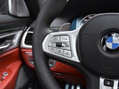 Обновленный спортивный костюм M760Li xDrive V12 2019 года 2019 facelifted M760Li xDrive V12 sports suit Фото 19 из 251