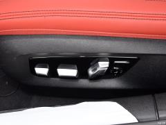 Обновленный спортивный костюм M760Li xDrive V12 2019 года 2019 facelifted M760Li xDrive V12 sports suit Фото 199 из 251