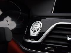 Обновленный спортивный костюм M760Li xDrive V12 2019 года 2019 facelifted M760Li xDrive V12 sports suit Фото 91 из 251