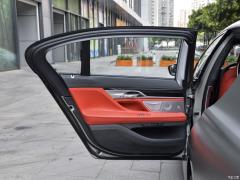 Обновленный спортивный костюм M760Li xDrive V12 2019 года 2019 facelifted M760Li xDrive V12 sports suit Фото 134 из 251