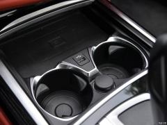 Обновленный спортивный костюм M760Li xDrive V12 2019 года 2019 facelifted M760Li xDrive V12 sports suit Фото 61 из 251