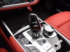 Обновленный спортивный костюм M760Li xDrive V12 2019 года 2019 facelifted M760Li xDrive V12 sports suit Фото 108 из 251