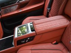 Обновленный спортивный костюм M760Li xDrive V12 2019 года 2019 facelifted M760Li xDrive V12 sports suit Фото 143 из 251