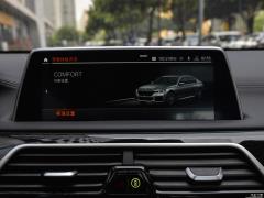 Обновленный спортивный костюм M760Li xDrive V12 2019 года 2019 facelifted M760Li xDrive V12 sports suit Фото 55 из 251