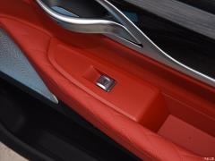 Обновленный спортивный костюм M760Li xDrive V12 2019 года 2019 facelifted M760Li xDrive V12 sports suit Фото 236 из 251