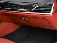 Обновленный спортивный костюм M760Li xDrive V12 2019 года 2019 facelifted M760Li xDrive V12 sports suit Фото 69 из 251