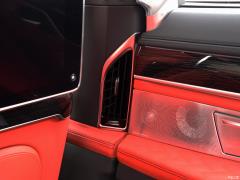 Обновленный спортивный костюм M760Li xDrive V12 2019 года 2019 facelifted M760Li xDrive V12 sports suit Фото 227 из 251