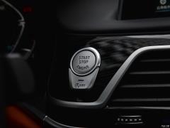 Обновленный спортивный костюм M760Li xDrive V12 2019 года 2019 facelifted M760Li xDrive V12 sports suit Фото 27 из 251