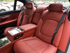 Обновленный спортивный костюм M760Li xDrive V12 2019 года 2019 facelifted M760Li xDrive V12 sports suit Фото 133 из 251