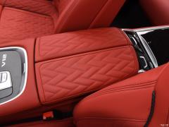 Обновленный спортивный костюм M760Li xDrive V12 2019 года 2019 facelifted M760Li xDrive V12 sports suit Фото 203 из 251