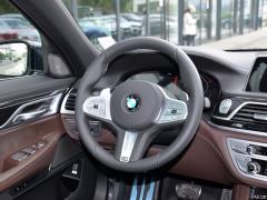 Спортивный костюм 740Li Leading M 2019 с подтяжкой лица 2019 facelift 740Li leading M sports suit Фото 42 из 465