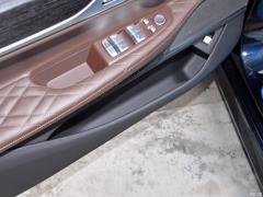 Спортивный костюм 740Li Leading M 2019 с подтяжкой лица 2019 facelift 740Li leading M sports suit Фото 241 из 465