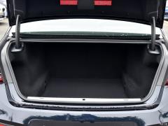 Эксклюзивный спортивный костюм M 740Li с подтяжкой лица 2019 года 2019 facelift 740Li exclusive M sports suit Фото 409 из 465