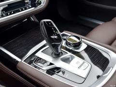 Эксклюзивный спортивный костюм M 740Li с подтяжкой лица 2019 года 2019 facelift 740Li exclusive M sports suit Фото 135 из 465