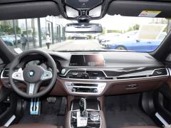 Спортивный костюм 740Li Leading M 2019 с подтяжкой лица 2019 facelift 740Li leading M sports suit Фото 38 из 465