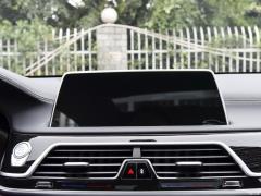 Обновленный спортивный костюм 730Li M 2019 года 2019 facelifted 730Li M sports suit Фото 22 из 465