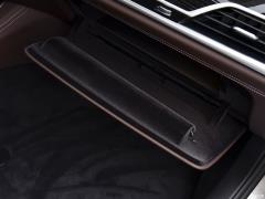 Обновленный спортивный костюм 730Li M 2019 года 2019 facelifted 730Li M sports suit Фото 37 из 465