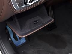 Обновленный спортивный костюм 730Li M 2019 года 2019 facelifted 730Li M sports suit Фото 9 из 465