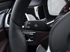 Обновленный спортивный костюм 730Li M 2019 года 2019 facelifted 730Li M sports suit Фото 18 из 465