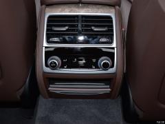 2019 фейслифтинг 740Li - лидирующий роскошный пакет 2019 facelift 740Li leading luxury package Фото 440 из 465