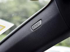 Обновленный спортивный костюм 730Li M 2019 года 2019 facelifted 730Li M sports suit Фото 230 из 465
