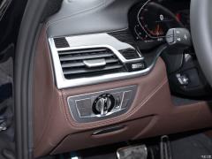 Спортивный костюм 740Li Leading M 2019 с подтяжкой лица 2019 facelift 740Li leading M sports suit Фото 43 из 465