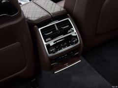 Эксклюзивный спортивный костюм M 740Li с подтяжкой лица 2019 года 2019 facelift 740Li exclusive M sports suit Фото 376 из 465