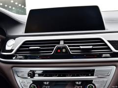 Эксклюзивный спортивный костюм M 740Li с подтяжкой лица 2019 года 2019 facelift 740Li exclusive M sports suit Фото 129 из 465
