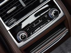 Обновленный спортивный костюм 730Li M 2019 года 2019 facelifted 730Li M sports suit Фото 209 из 465