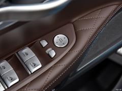 Эксклюзивный спортивный костюм M 740Li с подтяжкой лица 2019 года 2019 facelift 740Li exclusive M sports suit Фото 352 из 465