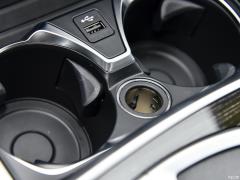Обновленный спортивный костюм 730Li M 2019 года 2019 facelifted 730Li M sports suit Фото 34 из 465