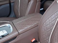 Спортивный костюм 740Li Leading M 2019 с подтяжкой лица 2019 facelift 740Li leading M sports suit Фото 250 из 465
