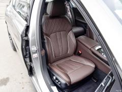 Обновленный спортивный костюм 730Li M 2019 года 2019 facelifted 730Li M sports suit Фото 218 из 465