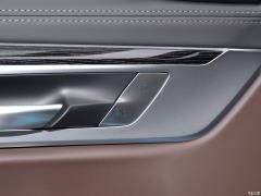 Спортивный костюм 740Li Leading M 2019 с подтяжкой лица 2019 facelift 740Li leading M sports suit Фото 238 из 465