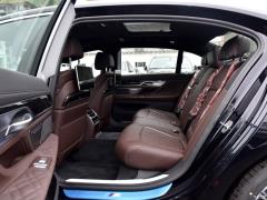 Эксклюзивный спортивный костюм M 740Li с подтяжкой лица 2019 года 2019 facelift 740Li exclusive M sports suit Фото 367 из 465