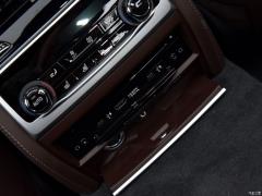 Эксклюзивный спортивный костюм M 740Li с подтяжкой лица 2019 года 2019 facelift 740Li exclusive M sports suit Фото 380 из 465