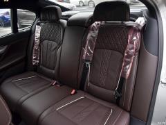 Обновленный спортивный костюм 730Li M 2019 года 2019 facelifted 730Li M sports suit Фото 199 из 465