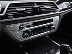 Спортивный костюм 740Li Leading M 2019 с подтяжкой лица 2019 facelift 740Li leading M sports suit Фото 55 из 465