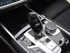 Рестайлинг 740Li xDrive Huacai Custom Limited Edition 2019 года 2019 facelift 740Li xDrive Huacai customized limited edition Фото 26 из 89