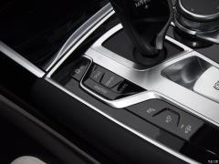 Рестайлинг 740Li xDrive Huacai Custom Limited Edition 2019 года 2019 facelift 740Li xDrive Huacai customized limited edition Фото 23 из 89