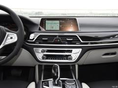 Рестайлинг 740Li xDrive Huacai Custom Limited Edition 2019 года 2019 facelift 740Li xDrive Huacai customized limited edition Фото 3 из 89